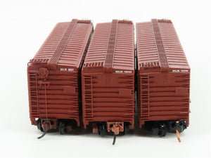 LOT of 2 N Scale Micro-Trains MTL MILW Milwaukee Road 40' Boxcars