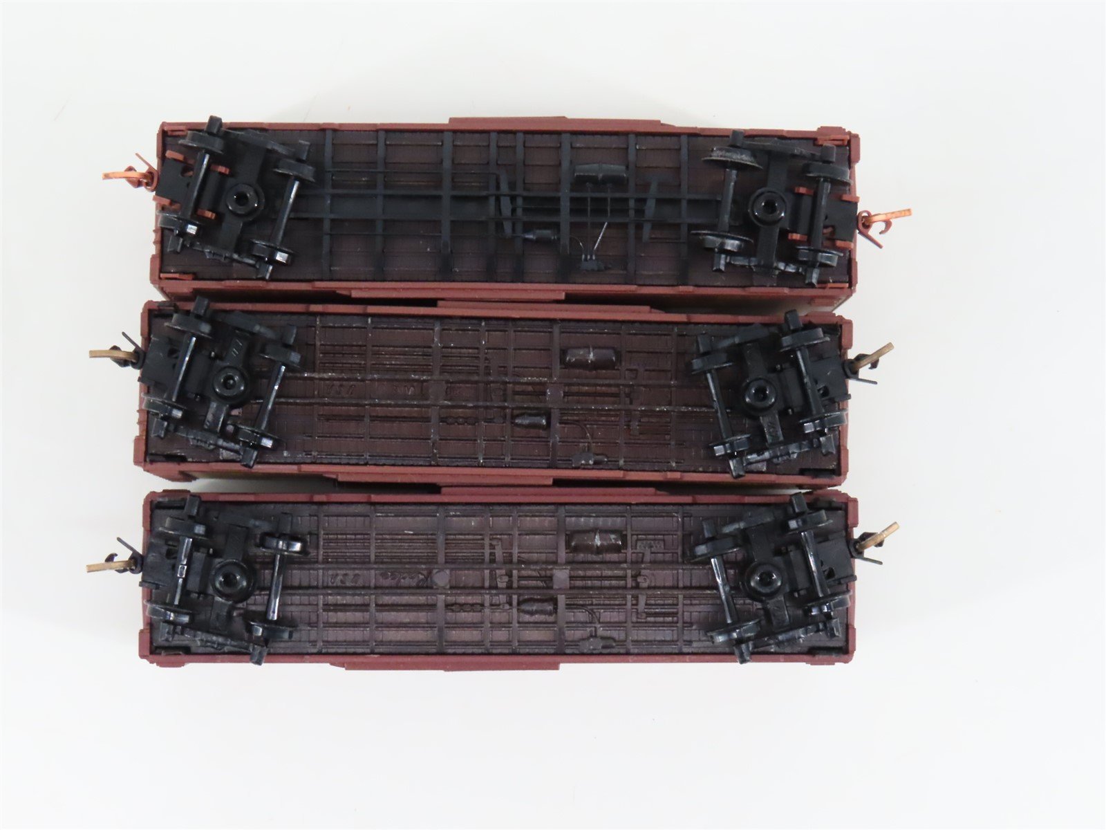 LOT of 3 N Scale Micro-Trains MTL CGW Chicago Great Western 40' Boxcars