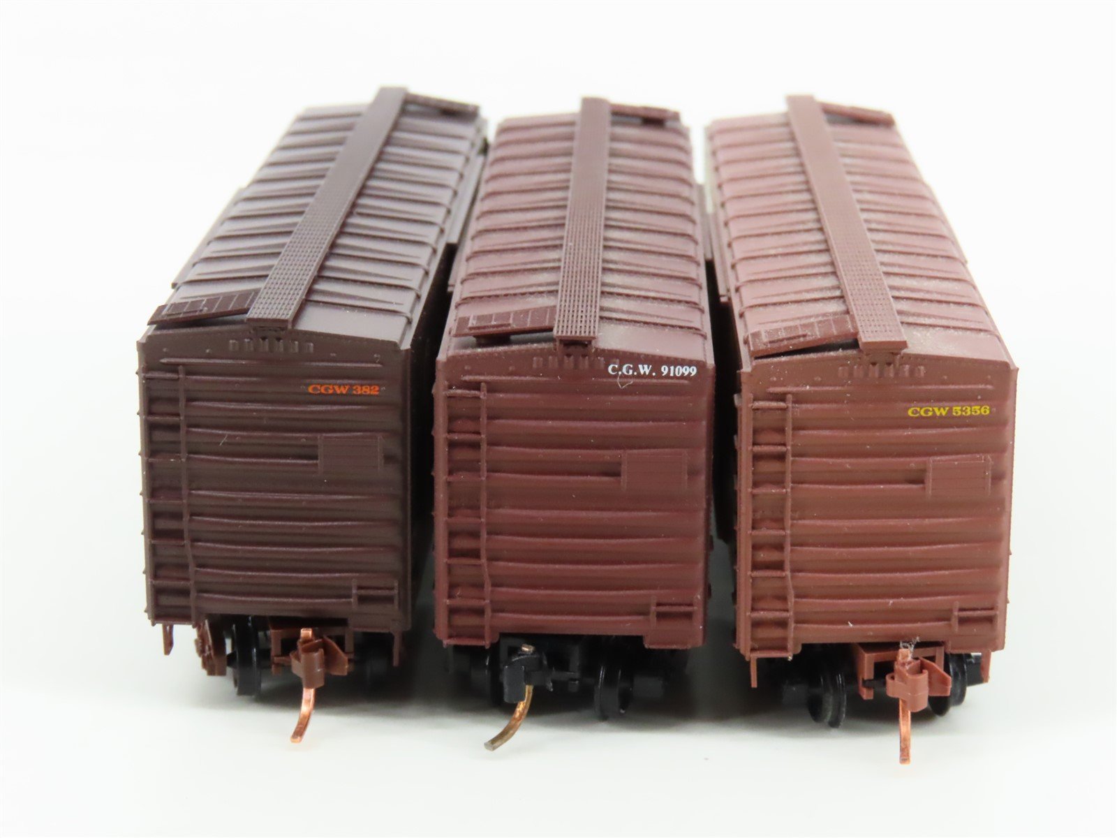 LOT of 3 N Scale Micro-Trains MTL CGW Chicago Great Western 40' Boxcars