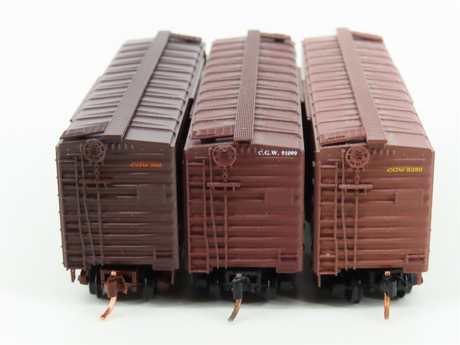 LOT of 3 N Scale Micro-Trains MTL CGW Chicago Great Western 40' Boxcars
