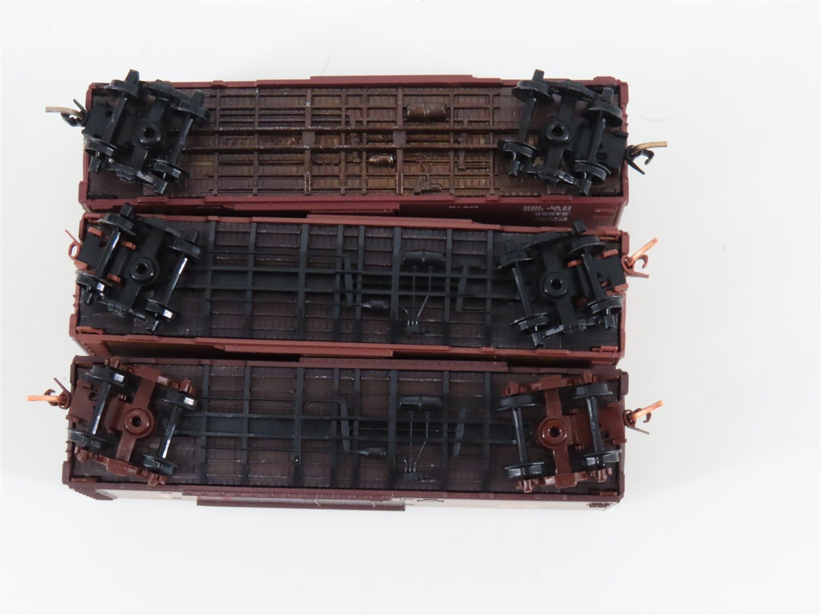 LOT of 3 N Scale Micro-Trains MTL CGW Chicago Great Western 40' Boxcars