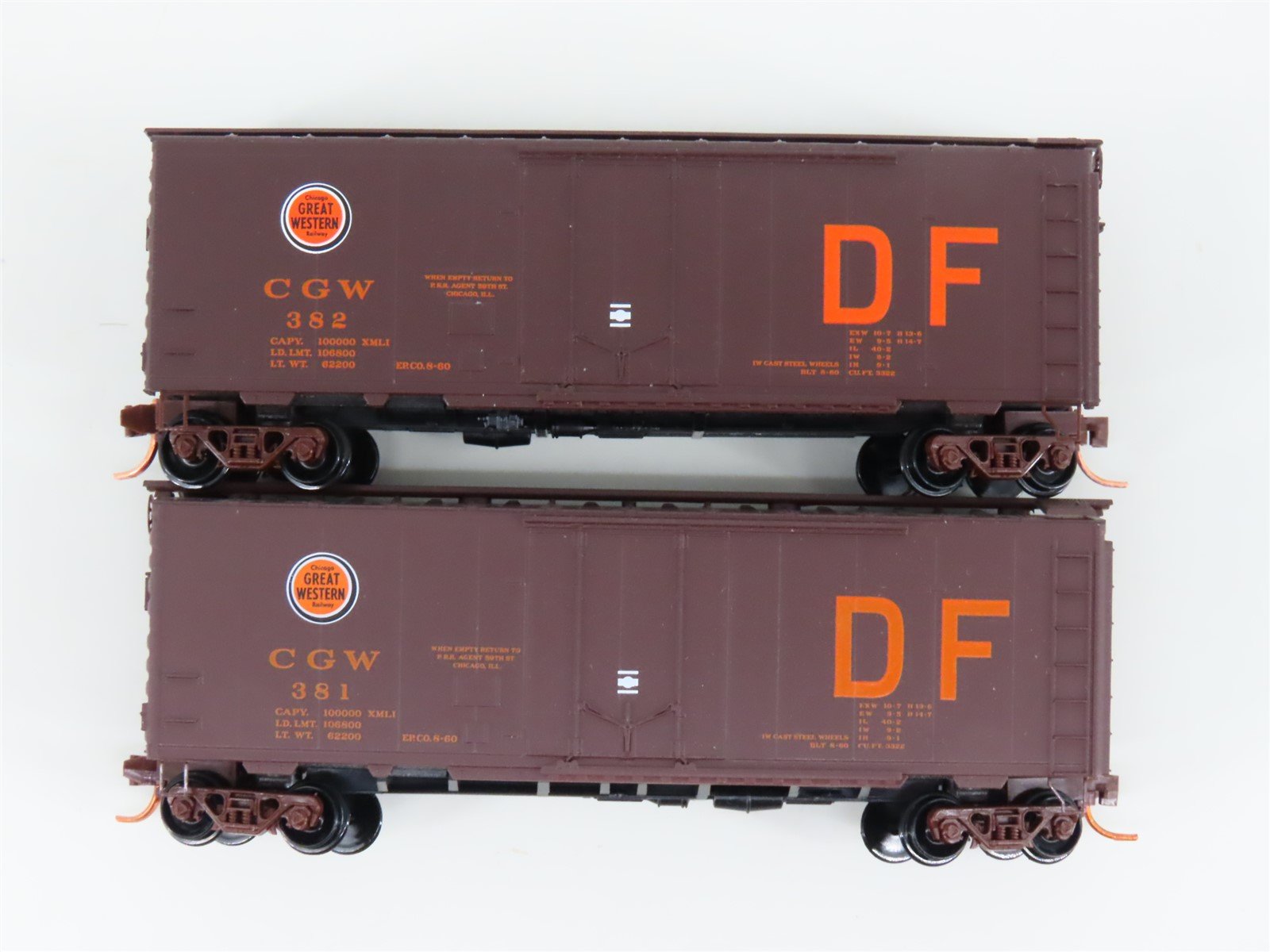 LOT of 2 N Scale Micro-Trains MTL CGW Chicago Great Western Railroad Box Cars