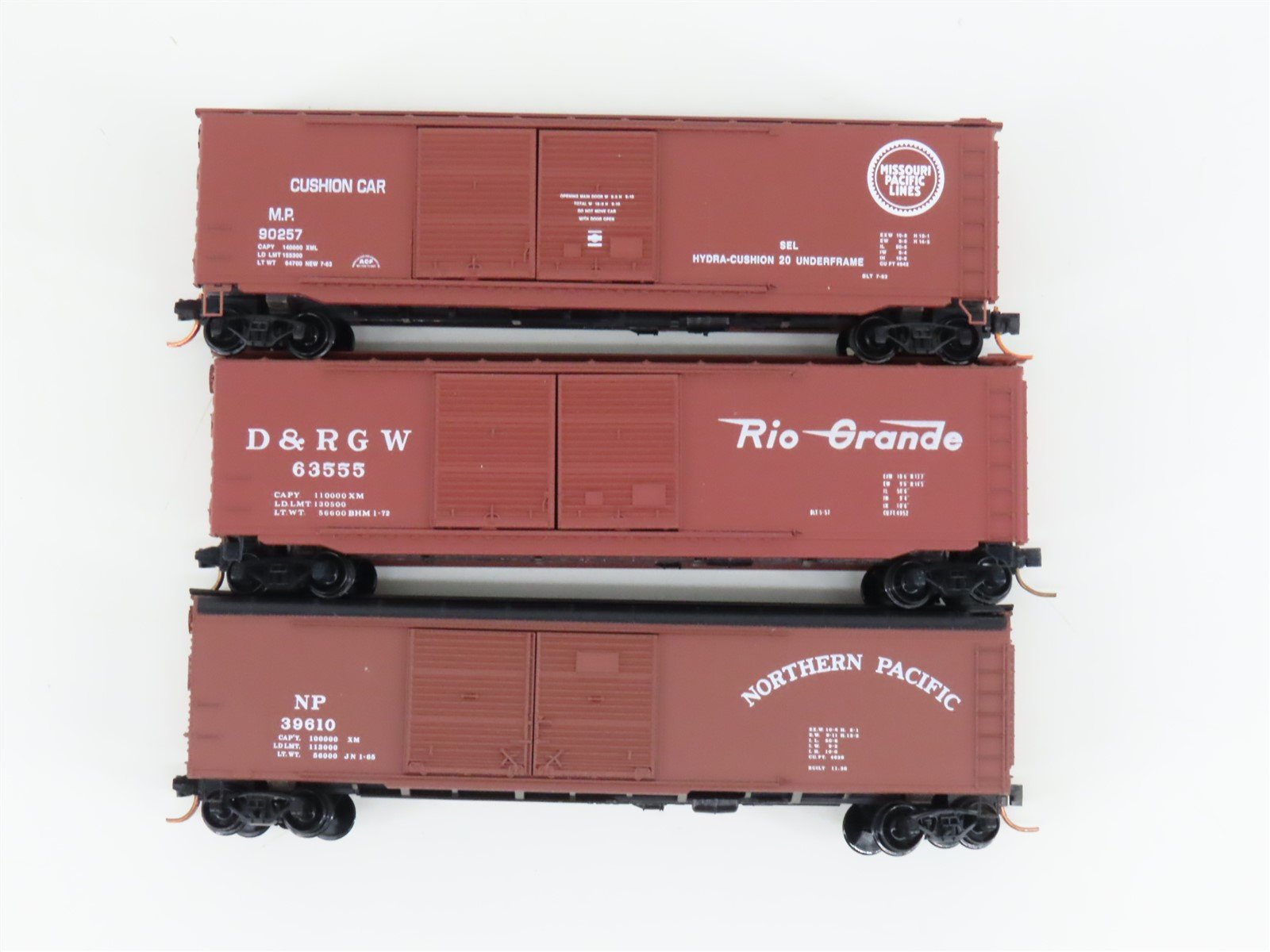 LOT of 3 N Scale Kadee Micro-Trains MTL MP/D&RGW/NP Double Door Box Cars