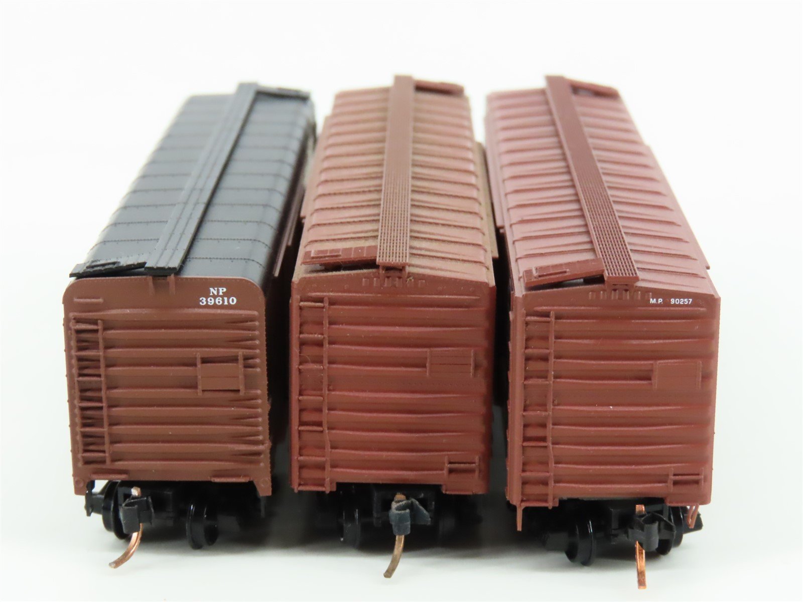 LOT of 3 N Scale Kadee Micro-Trains MTL MP/D&RGW/NP Double Door Box Cars