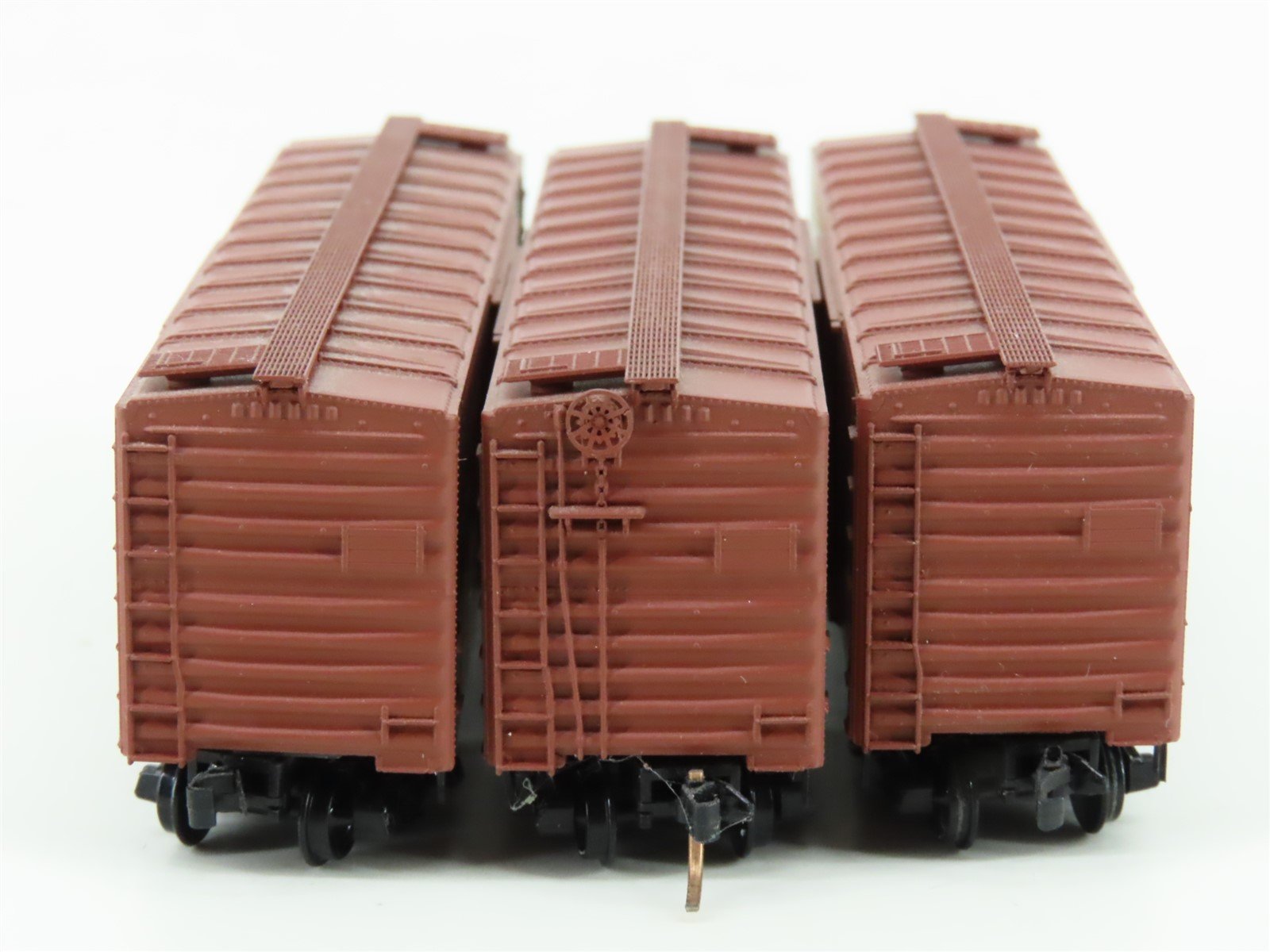LOT of 3 N Scale Kadee Micro-Trains MTL CNW Chicago North Western Box Cars