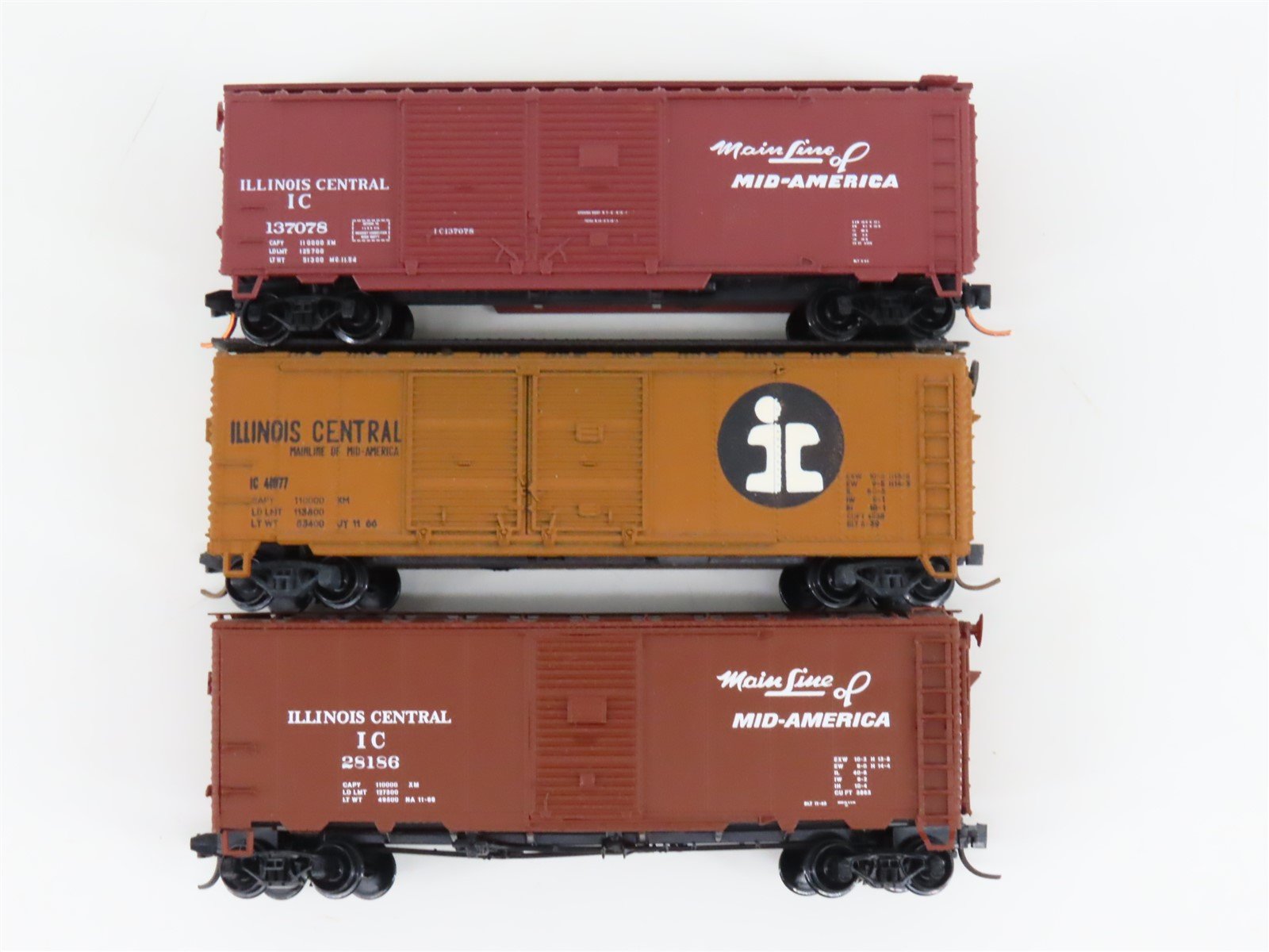 LOT of 3 N Scale Atlas & InterMountain IC Illinois Central Railroad Box Cars