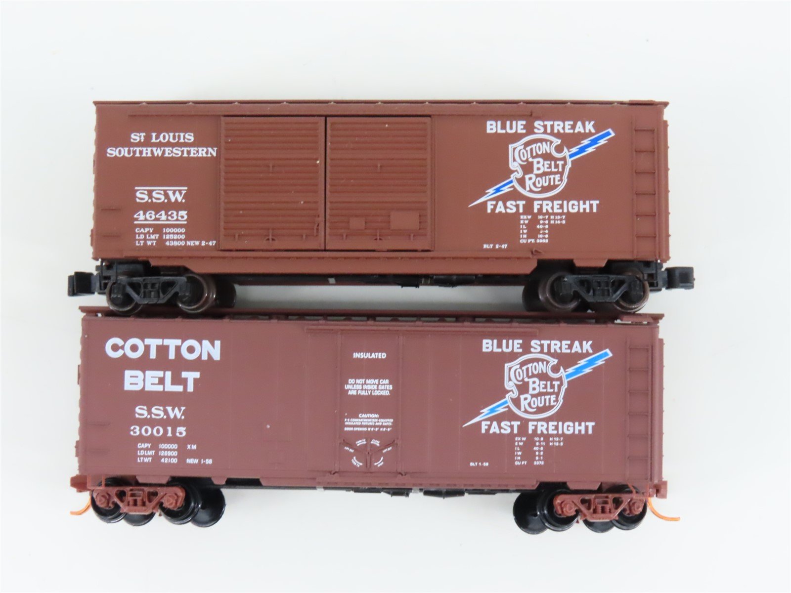LOT of 2 N Scale Micro-Trains MTL SSW Cotton Belt Route 