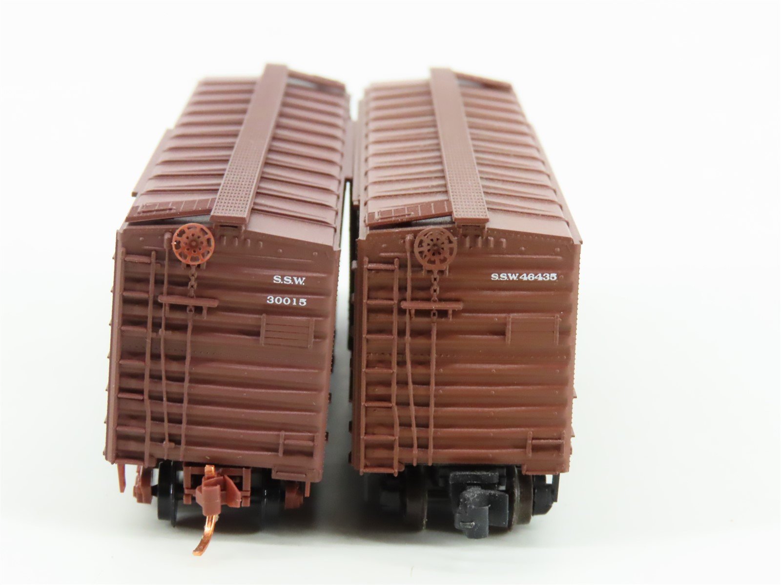 LOT of 2 N Scale Micro-Trains MTL SSW Cotton Belt Route 