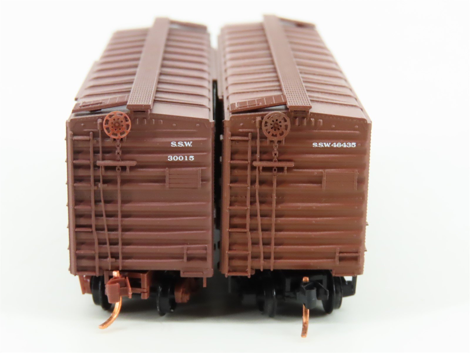LOT of 2 N Scale Micro-Trains MTL SSW Cotton Belt Route 