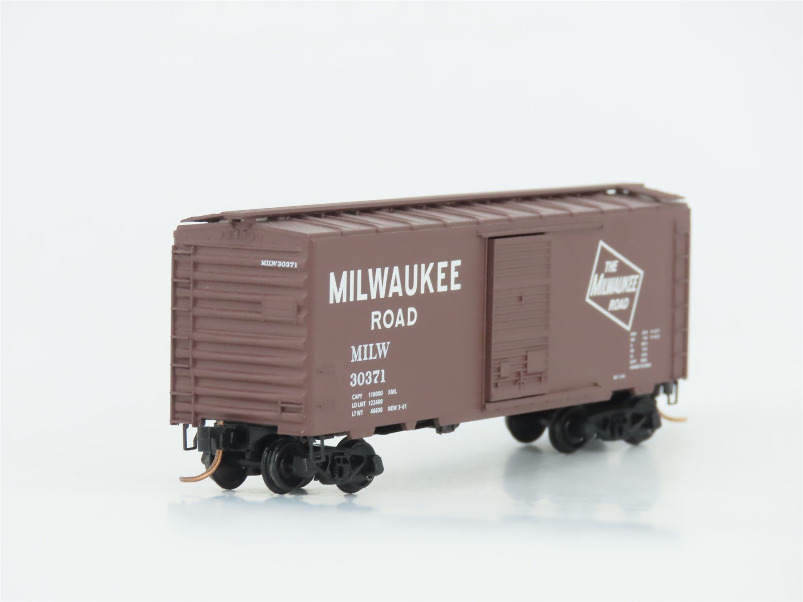 LOT of 3 N Scale InterMountain, Atlas, & Micro-Trains MTL GTW/SOO/MILW Box Cars