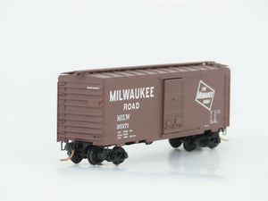 LOT of 3 N Scale InterMountain, Atlas, & Micro-Trains MTL GTW/SOO/MILW Box Cars