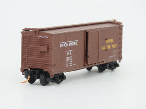 LOT of 3 N Scale Atlas UP/SSW Railroad Single Door Box Cars