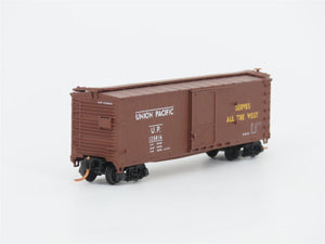 LOT of 3 N Scale Atlas UP/SSW Railroad Single Door Box Cars