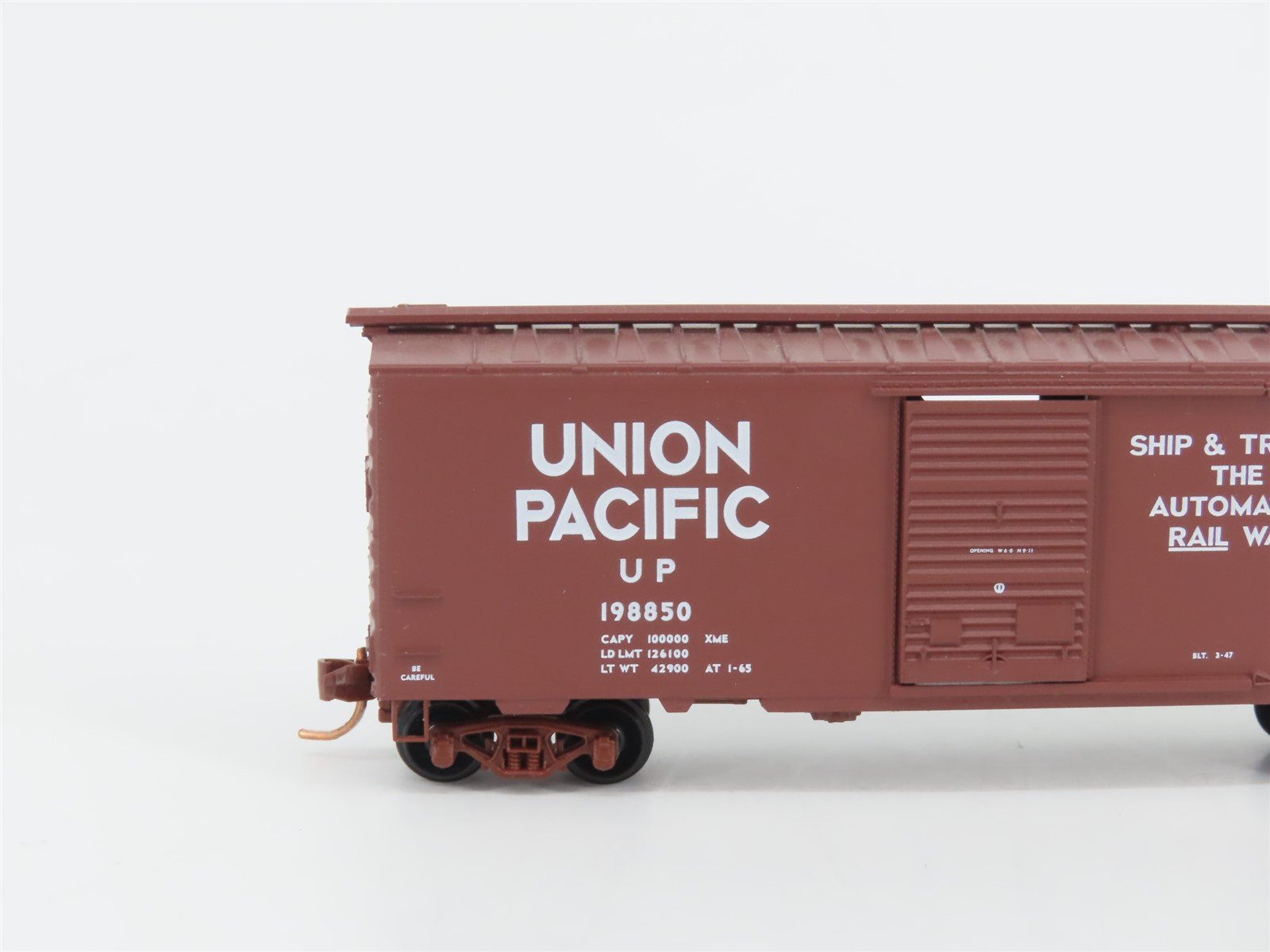 LOT of 3 N Scale Micro-Trains MTL & Atlas CP/UP Railroad Box Cars