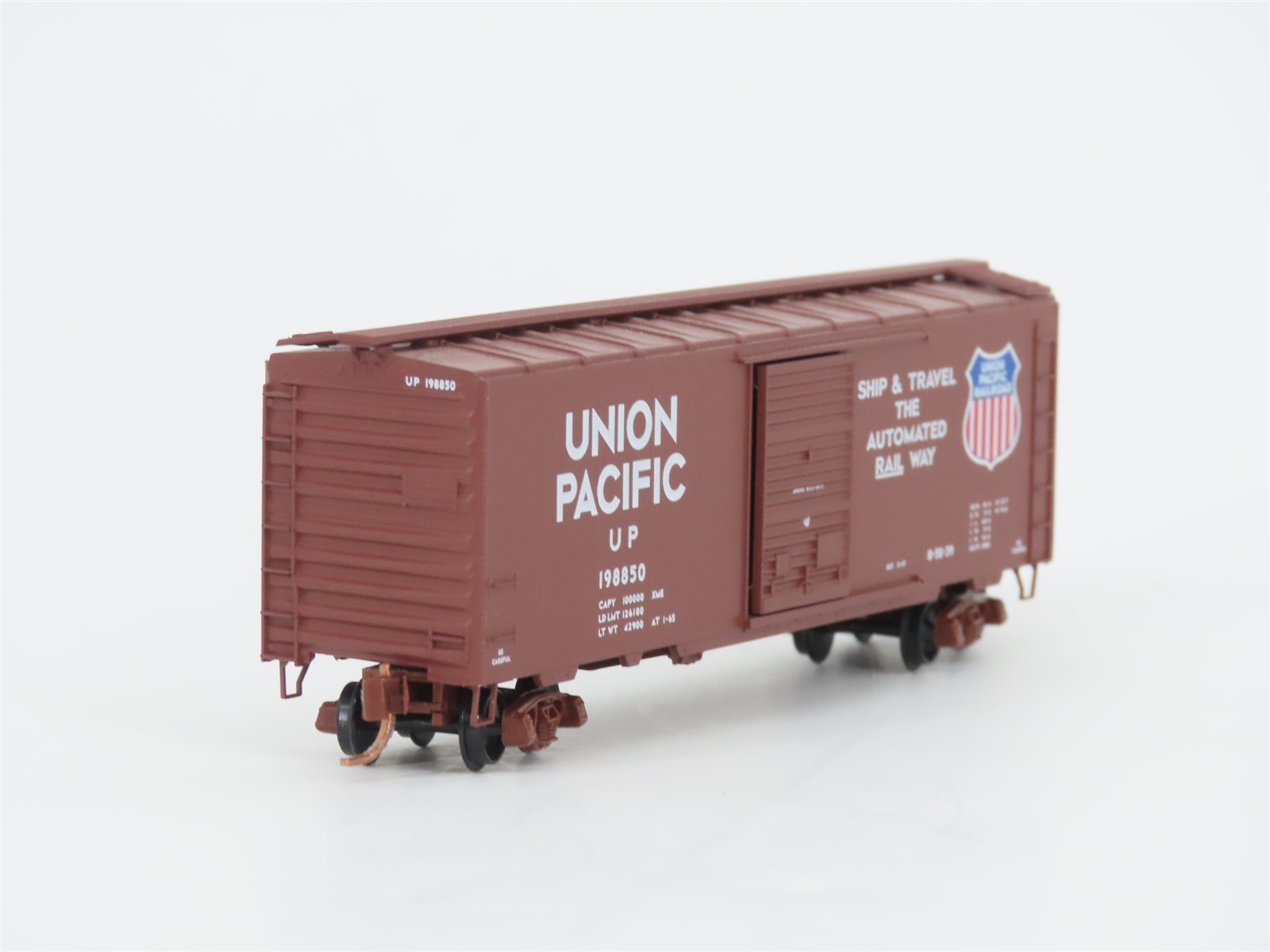 LOT of 3 N Scale Micro-Trains MTL & Atlas CP/UP Railroad Box Cars