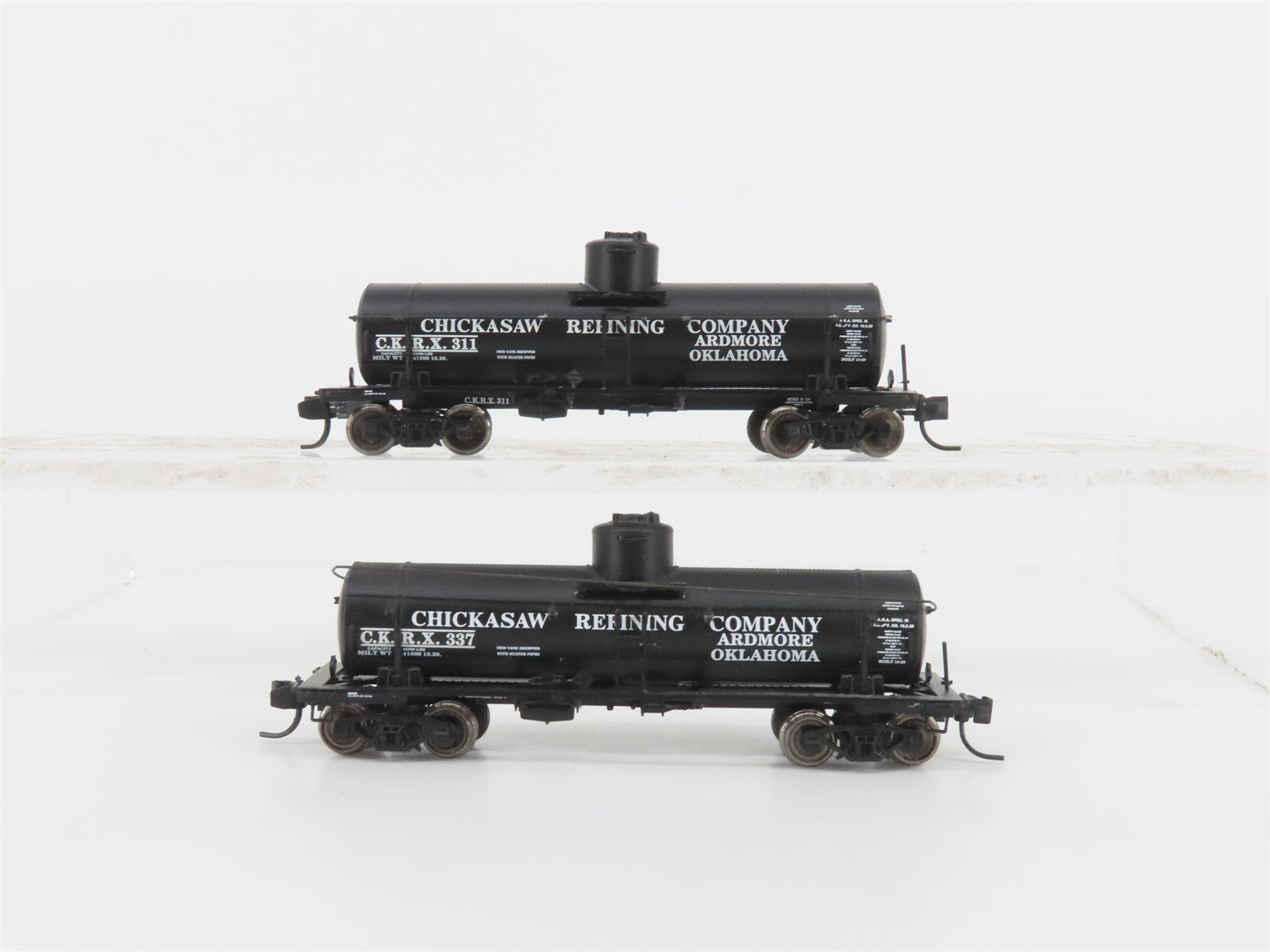 LOT of 2 N Scale InterMountain CKRX Chickasaw Refining Co Single Dome Tank Cars