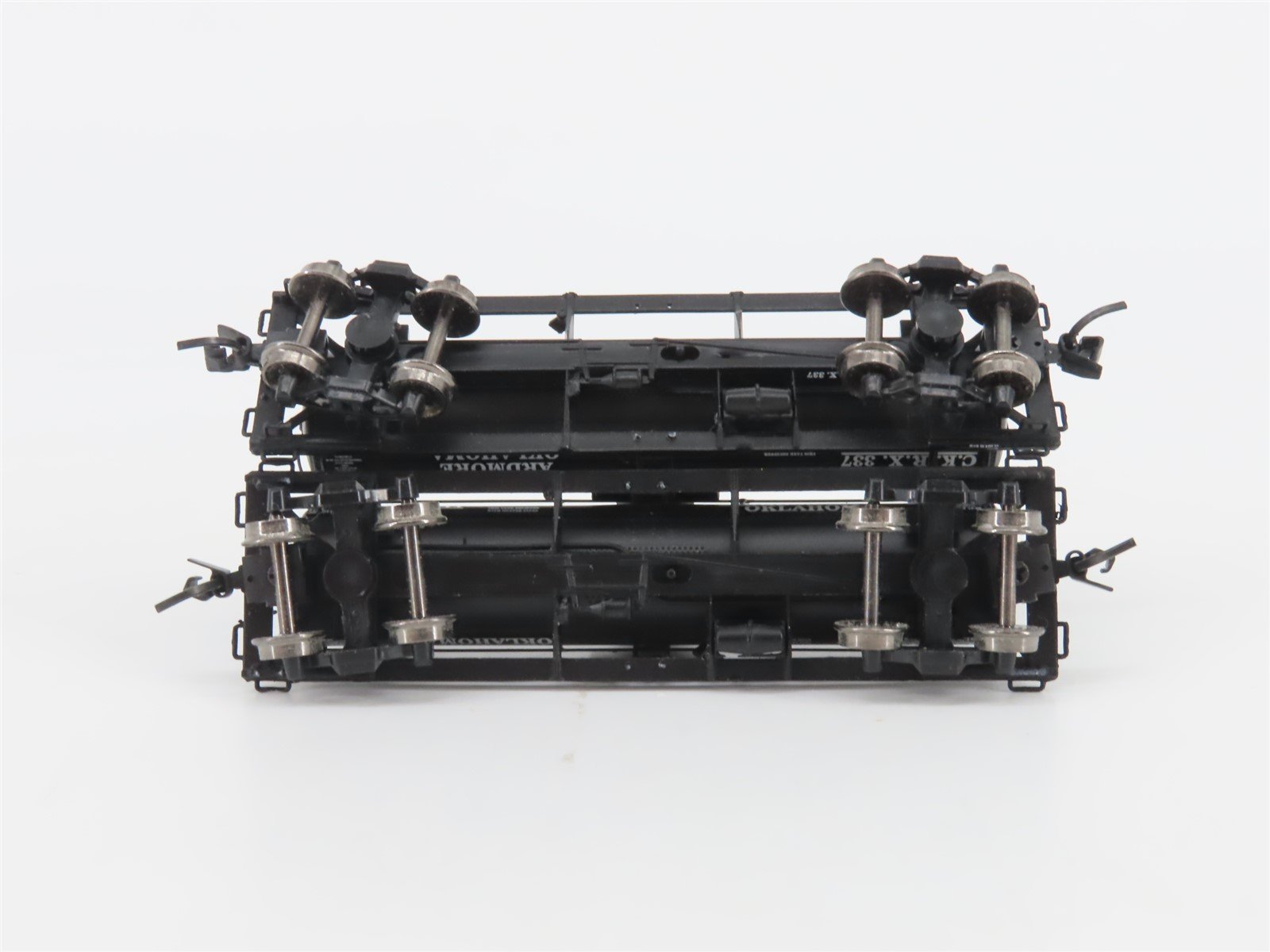 LOT of 2 N Scale InterMountain CKRX Chickasaw Refining Co Single Dome Tank Cars