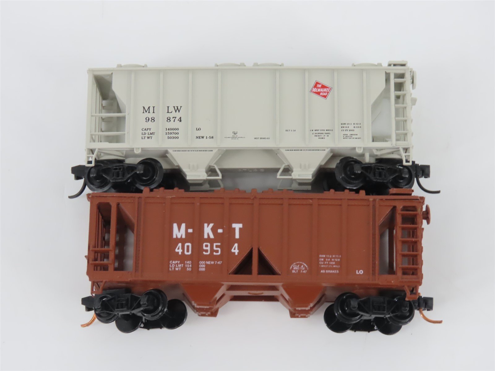 LOT of 4 N Scale Atlas NAHX/M&STL/MILW/M-K-T Railroad 2-Bay Covered Hoppers