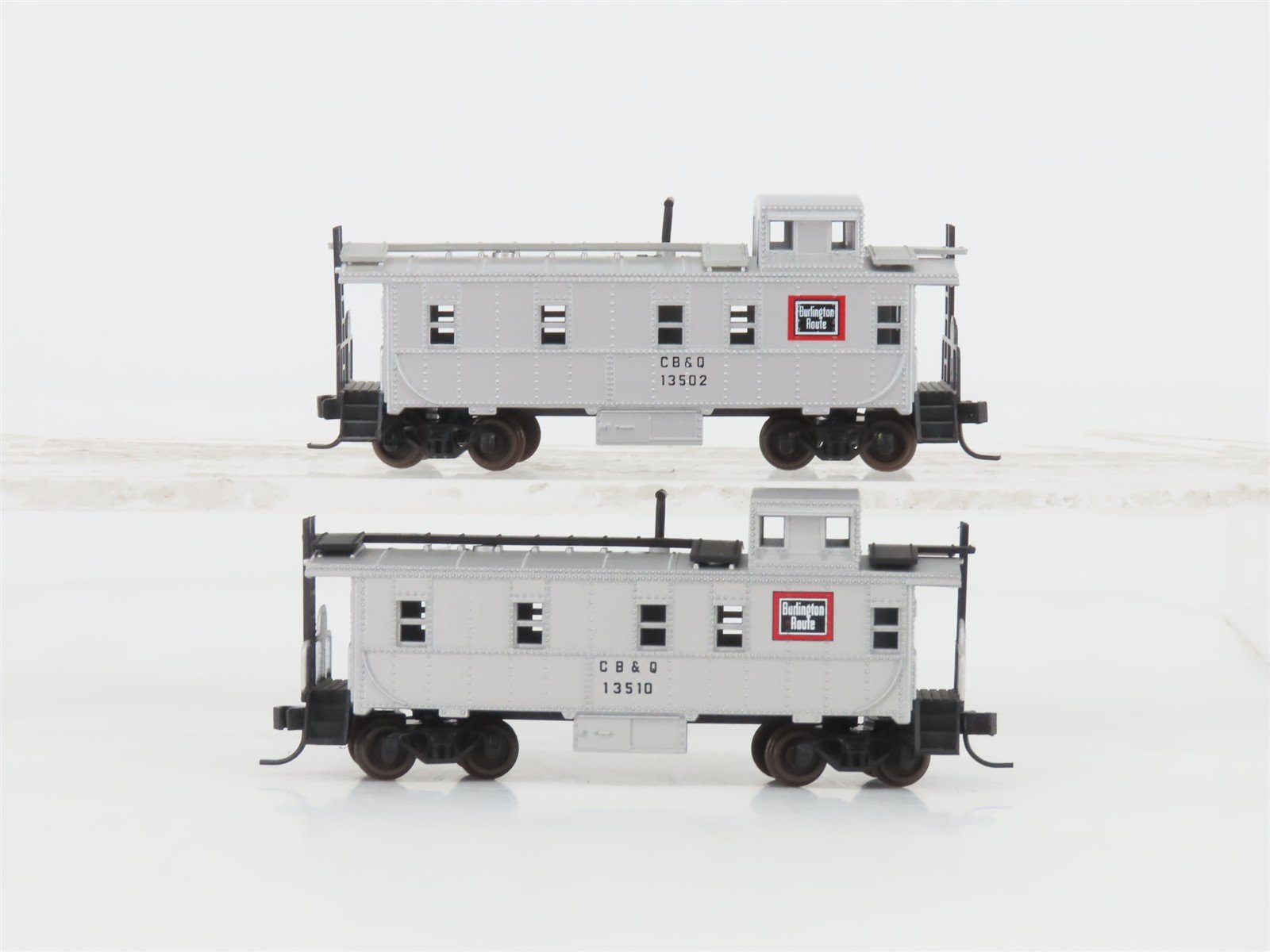 LOT of 2 N Scale Atlas CB&Q Burlington Route Cupola Cabooses