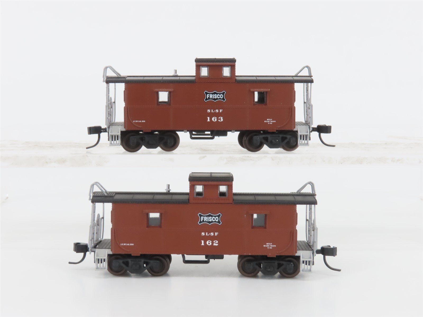 LOT of 2 N Scale Atlas SL-SF Frisco Railroad Cupola Cabooses
