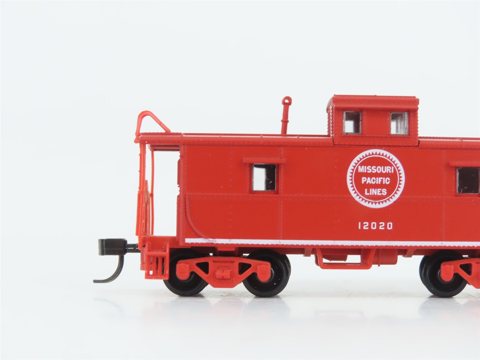 LOT of 2 N Scale Atlas MP Missouri Pacific Lines Cupola Cabooses