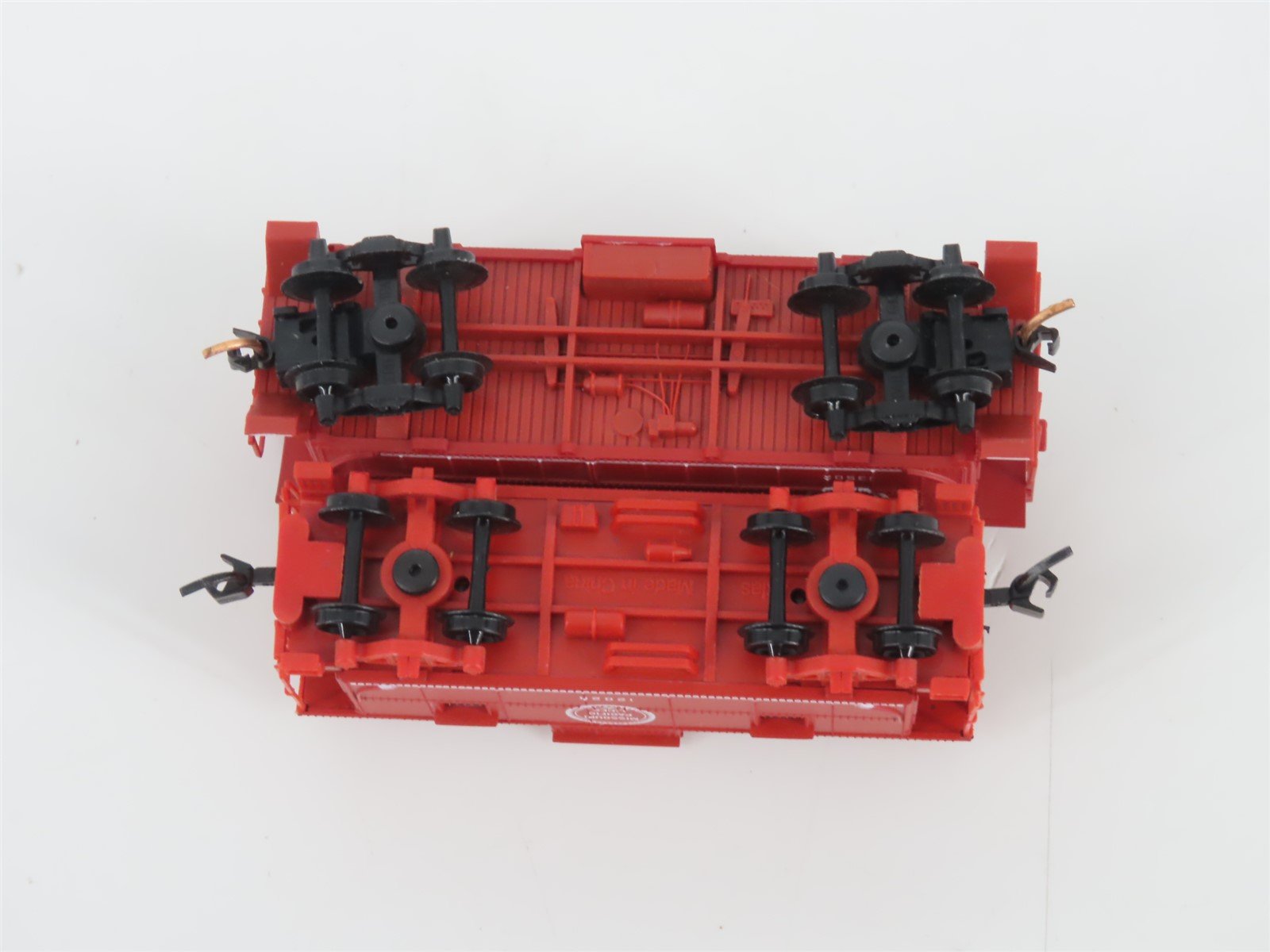 LOT of 2 N Scale Atlas MP Missouri Pacific Lines Cupola Cabooses