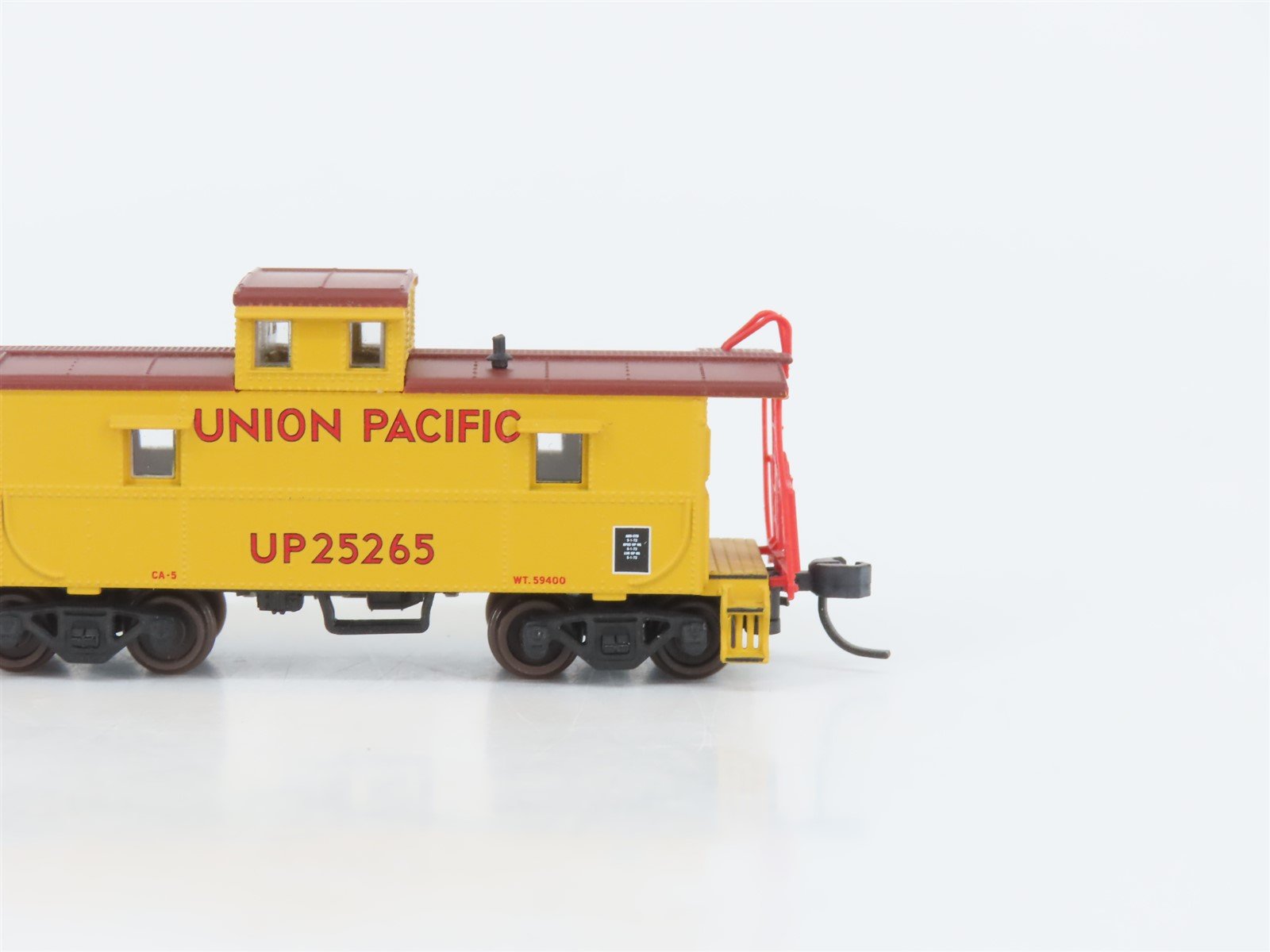 LOT of 2 N Scale Atlas UP Union Pacific Railroad Cupola Cabooses