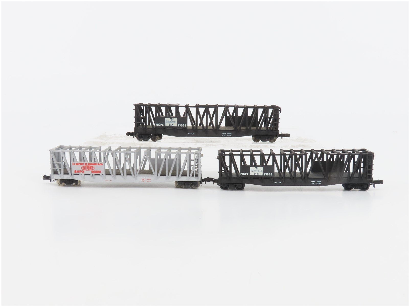 LOT of 3 N Scale Trix SHPX Du Pont / MCPX Monsanto 50' Container Cars