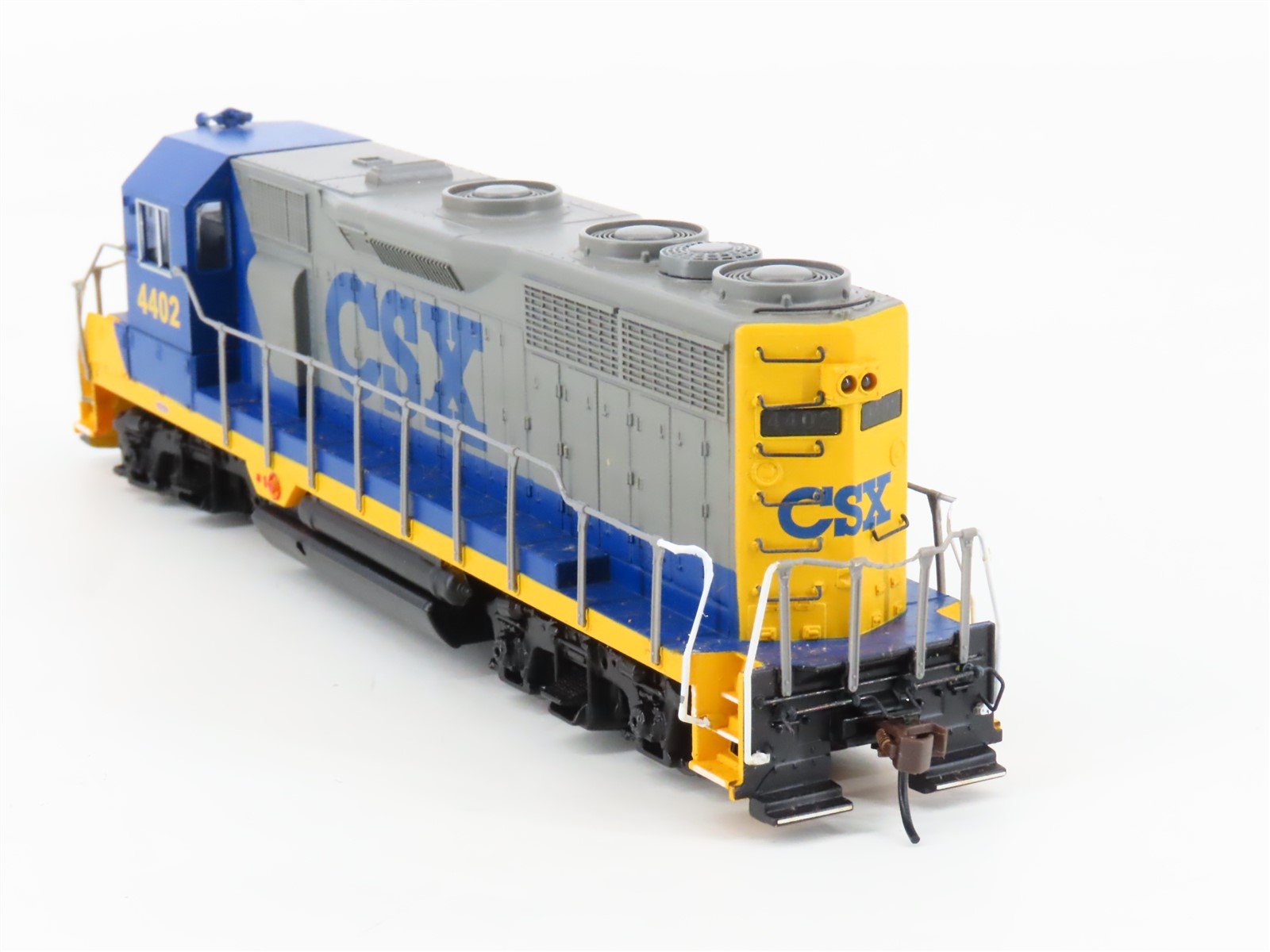 HO Scale Bachmann 60703 CSX Railway GP35 Diesel Locomotive #4402 w/ DCC
