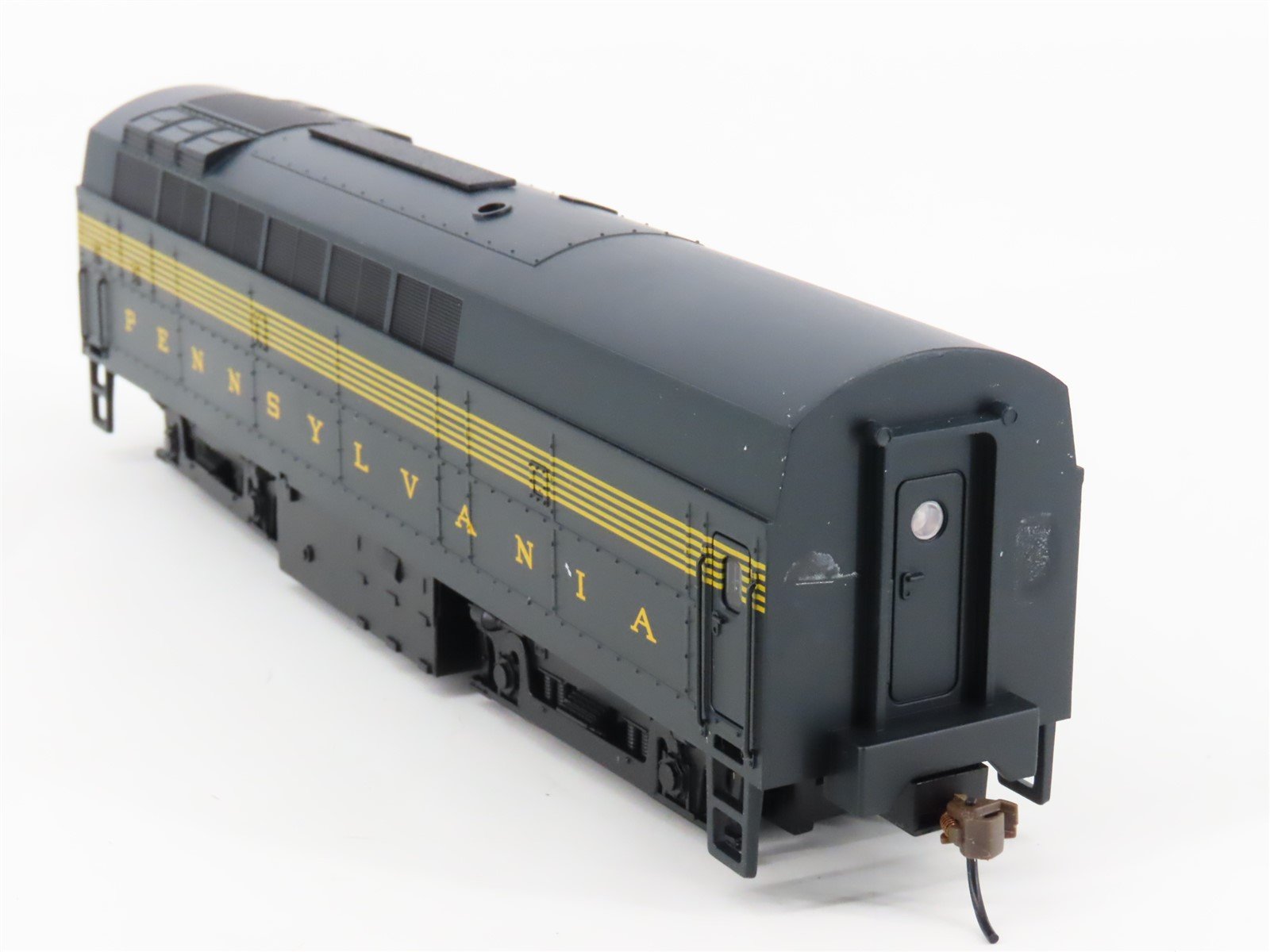 HO Scale Bachmann 61902 PRR Pennsylvania Sharknose RF16B Diesel w/ DCC