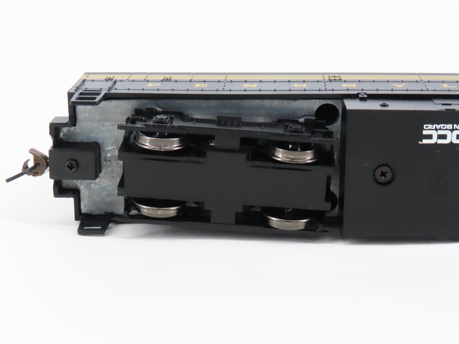 HO Scale Bachmann 61902 PRR Pennsylvania Sharknose RF16B Diesel w/ DCC