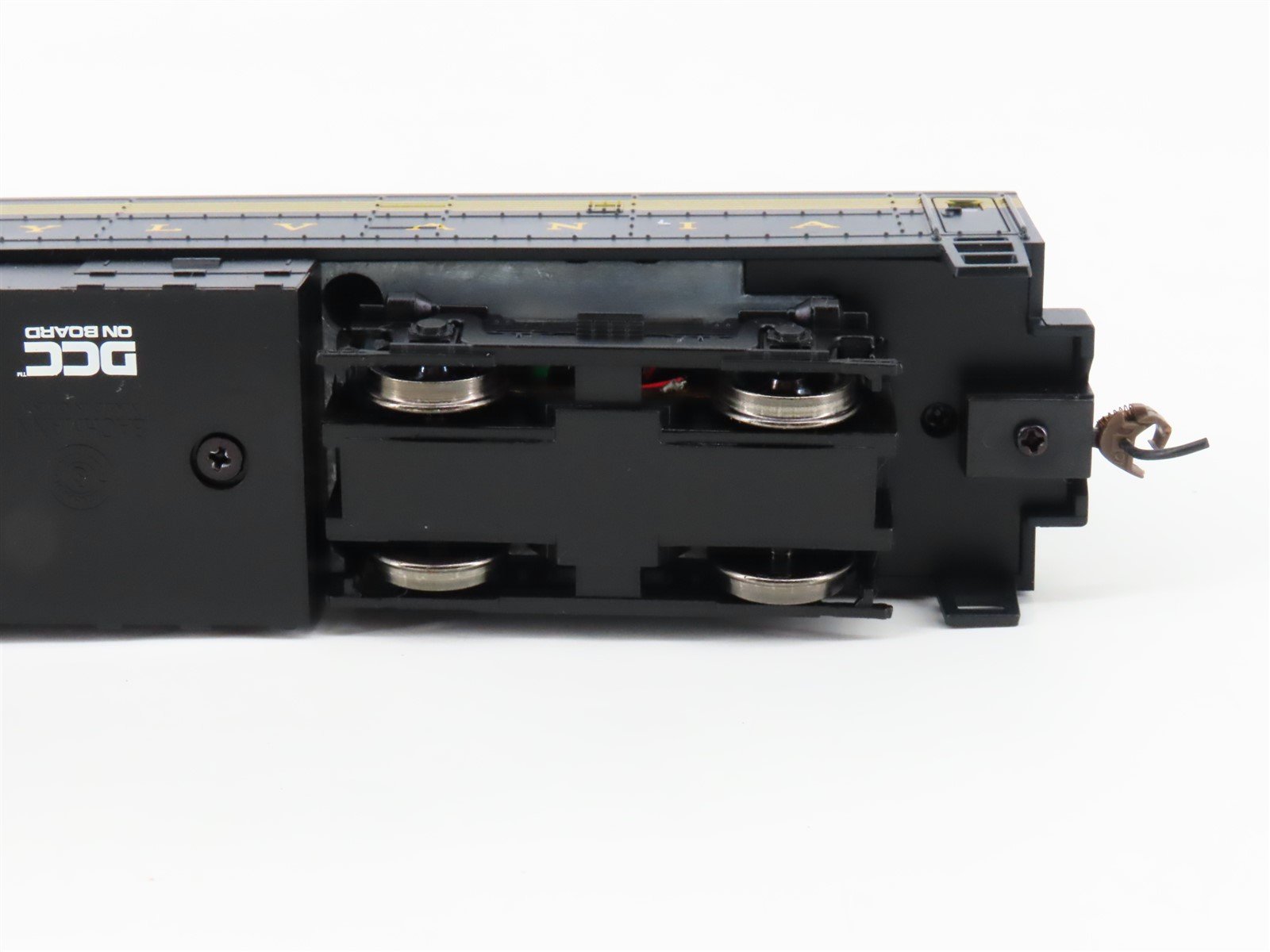 HO Scale Bachmann 61902 PRR Pennsylvania Sharknose RF16B Diesel w/ DCC