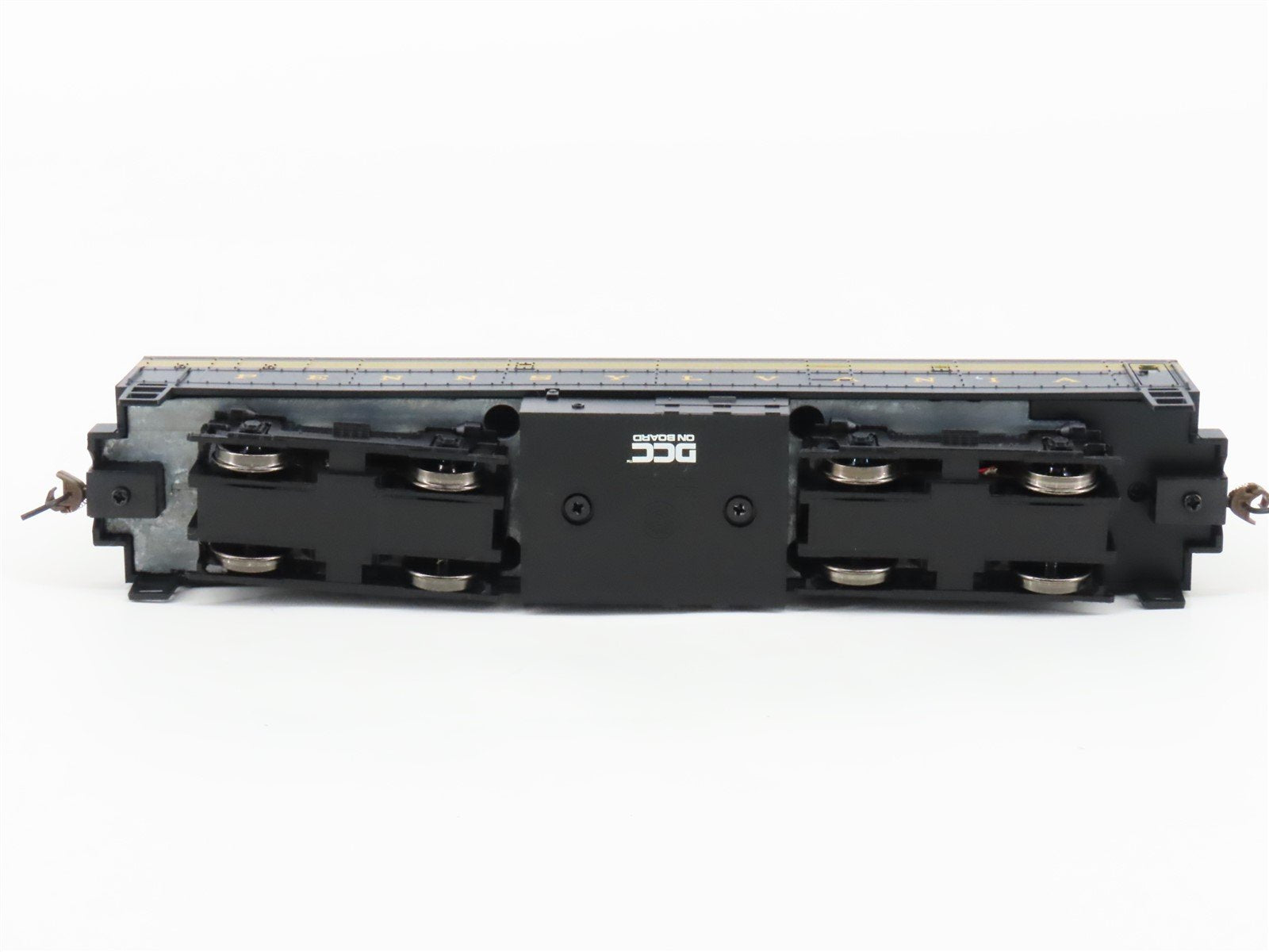 HO Scale Bachmann 61902 PRR Pennsylvania Sharknose RF16B Diesel w/ DCC