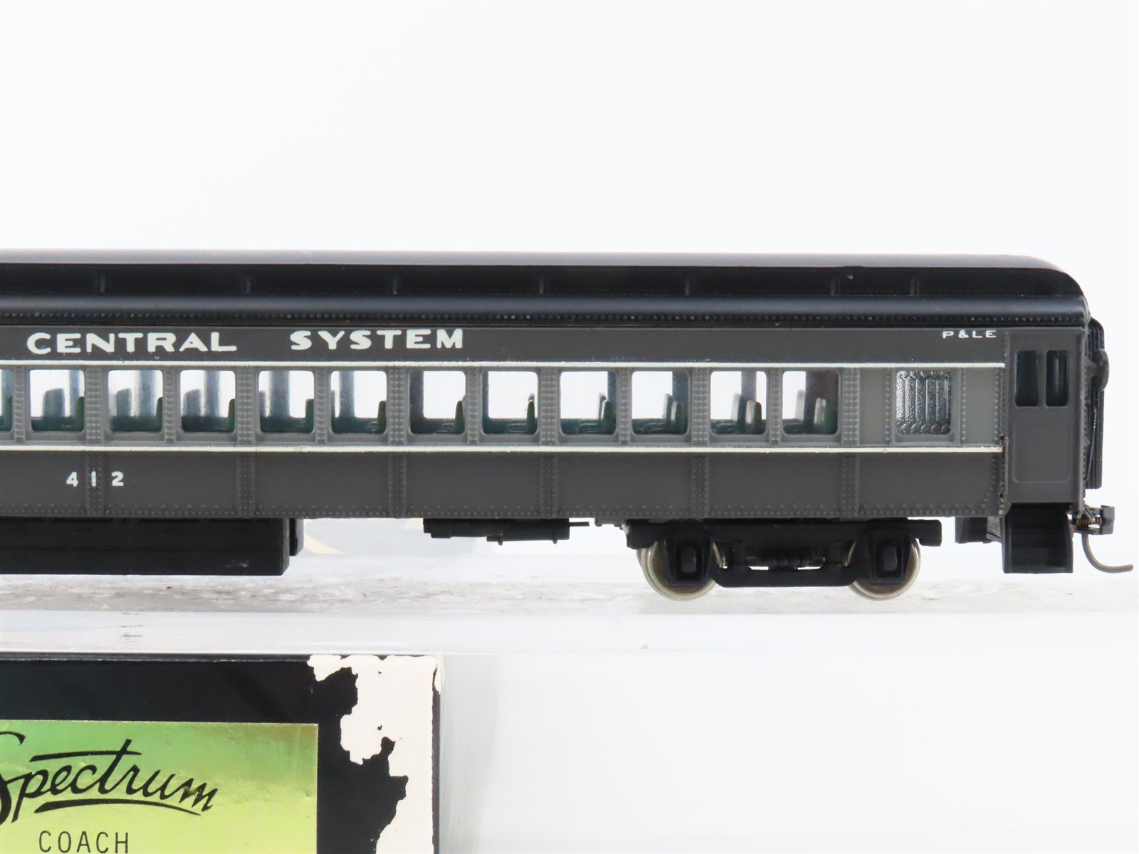 HO Scale Bachmann Spectrum 89102 P&LE NYC New York Central Coach Passenger #412