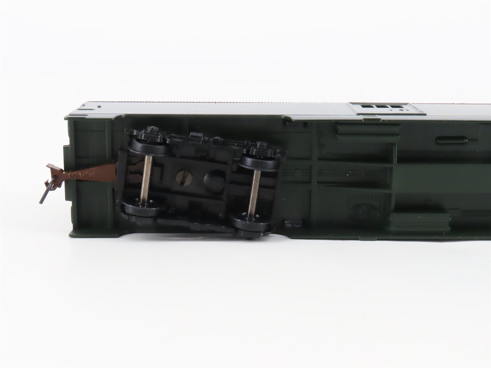 HO Scale Con-Cor 0001-00920B NKP Nickel Plate Road 72' RPO Passenger Car #362