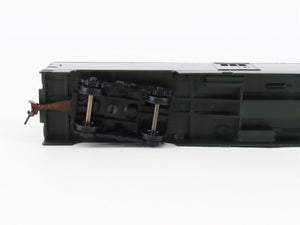 HO Scale Con-Cor 0001-00920B NKP Nickel Plate Road 72' RPO Passenger Car #362