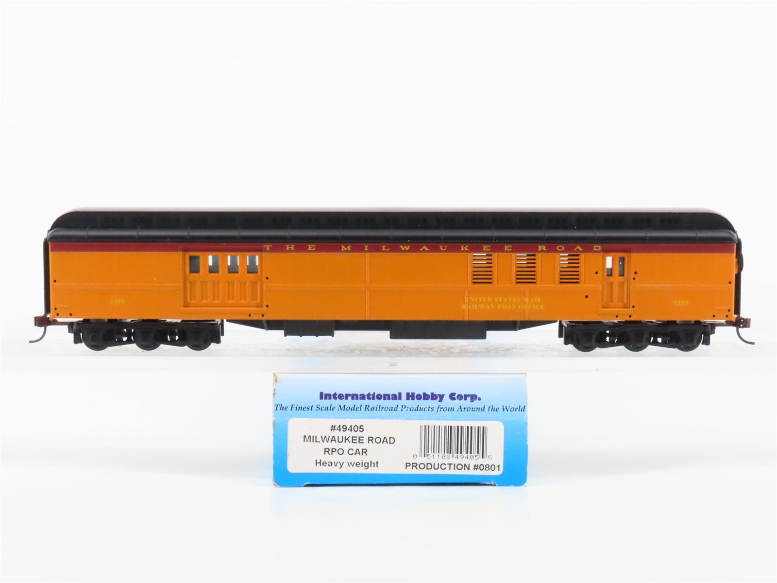 HO Scale IHC 49405 MILW Milwaukee Road Heavyweight RPO Passenger #2105