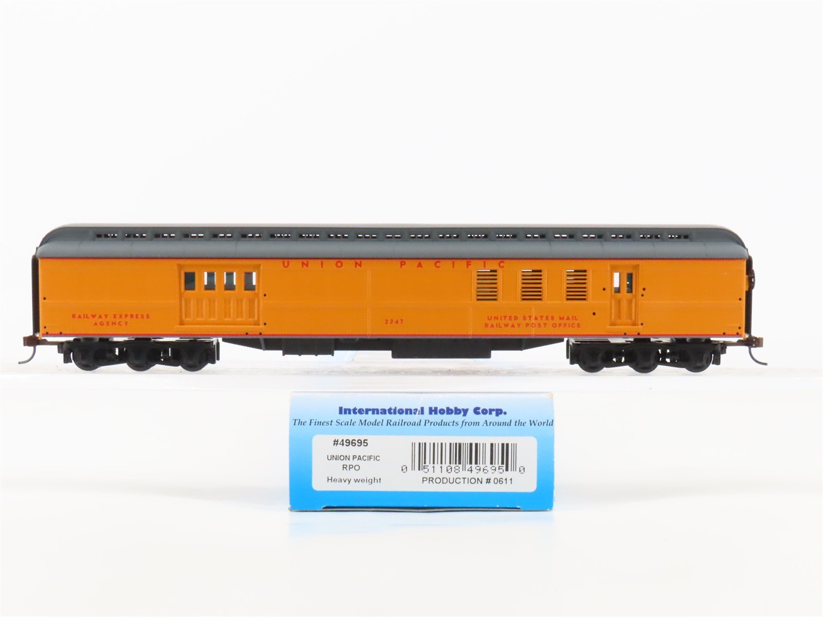 HO Scale IHC #49695 UP Union Pacific Heavyweight RPO Passenger Car #2247