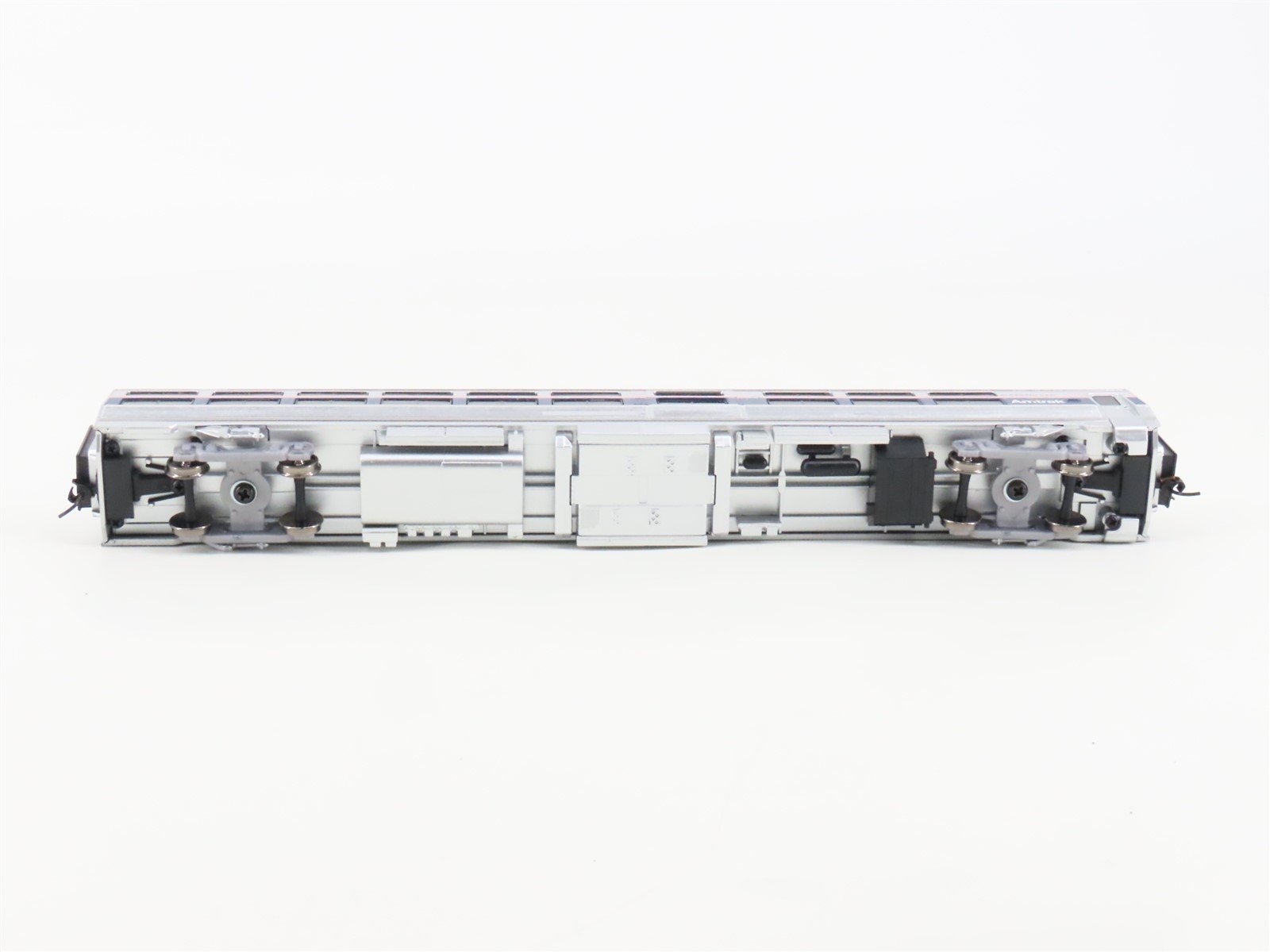 HO Scale Walthers 932-6091 Amtrak Viewliner Sleeper Passenger Car