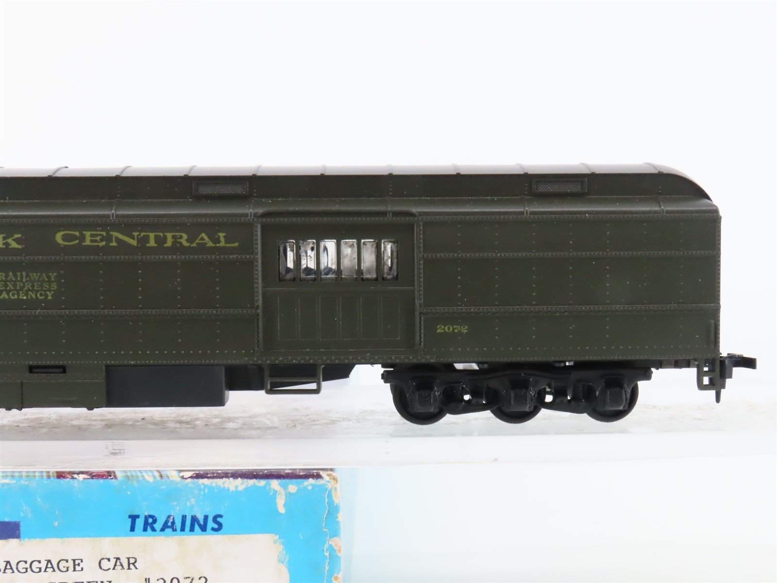 HO Scale Athearn NYC New York Central Baggage Passenger Car #2072