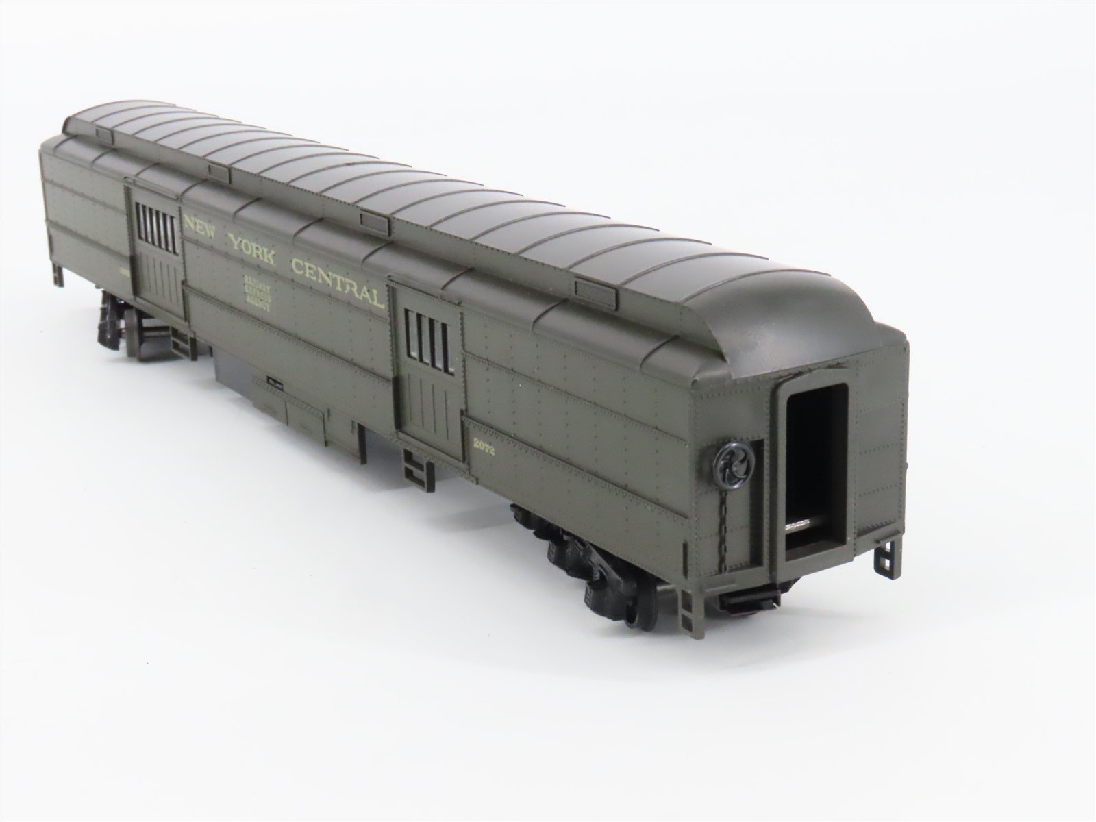 HO Scale Athearn NYC New York Central Baggage Passenger Car #2072