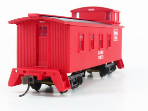 HO Scale Walthers 932-27564 CB&Q Burlington Route 30' 4-Window Caboose 2-Pack