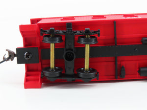 HO Scale Walthers 932-27564 CB&Q Burlington Route 30' 4-Window Caboose 2-Pack