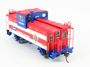HO Athearn 75170 BN Burlington Northern Desert Storm Wide Vision Caboose #12618