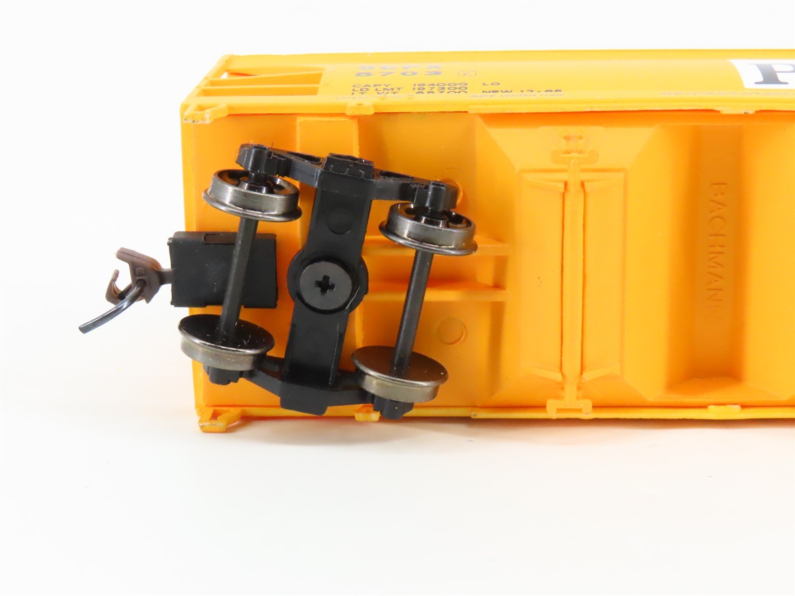 HO Scale Bachmann Silver Series 17534 SCPX Shell 4-Bay Covered Hopper #5703