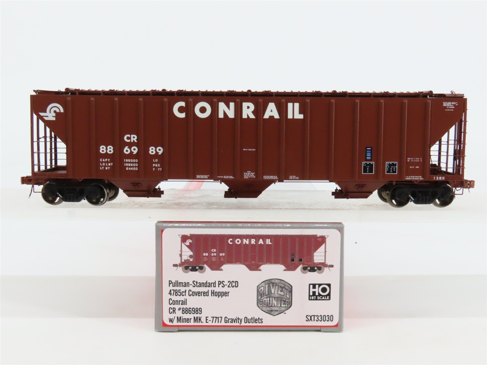 HO Scaletrains.com SXT33030 CR Conrail PS-2CD 3-Bay Covered Hopper #886989