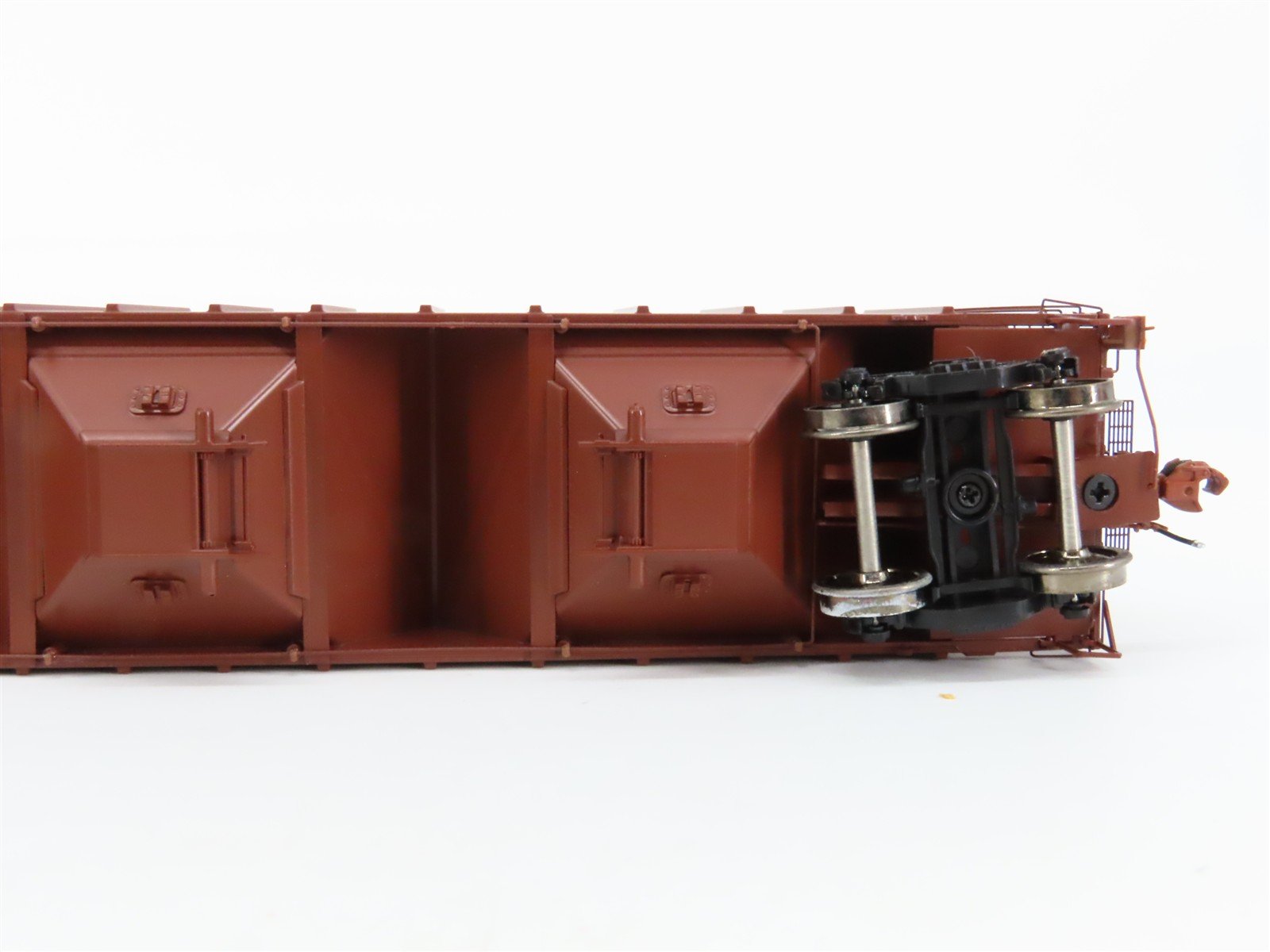 HO Scaletrains.com SXT33030 CR Conrail PS-2CD 3-Bay Covered Hopper #886989