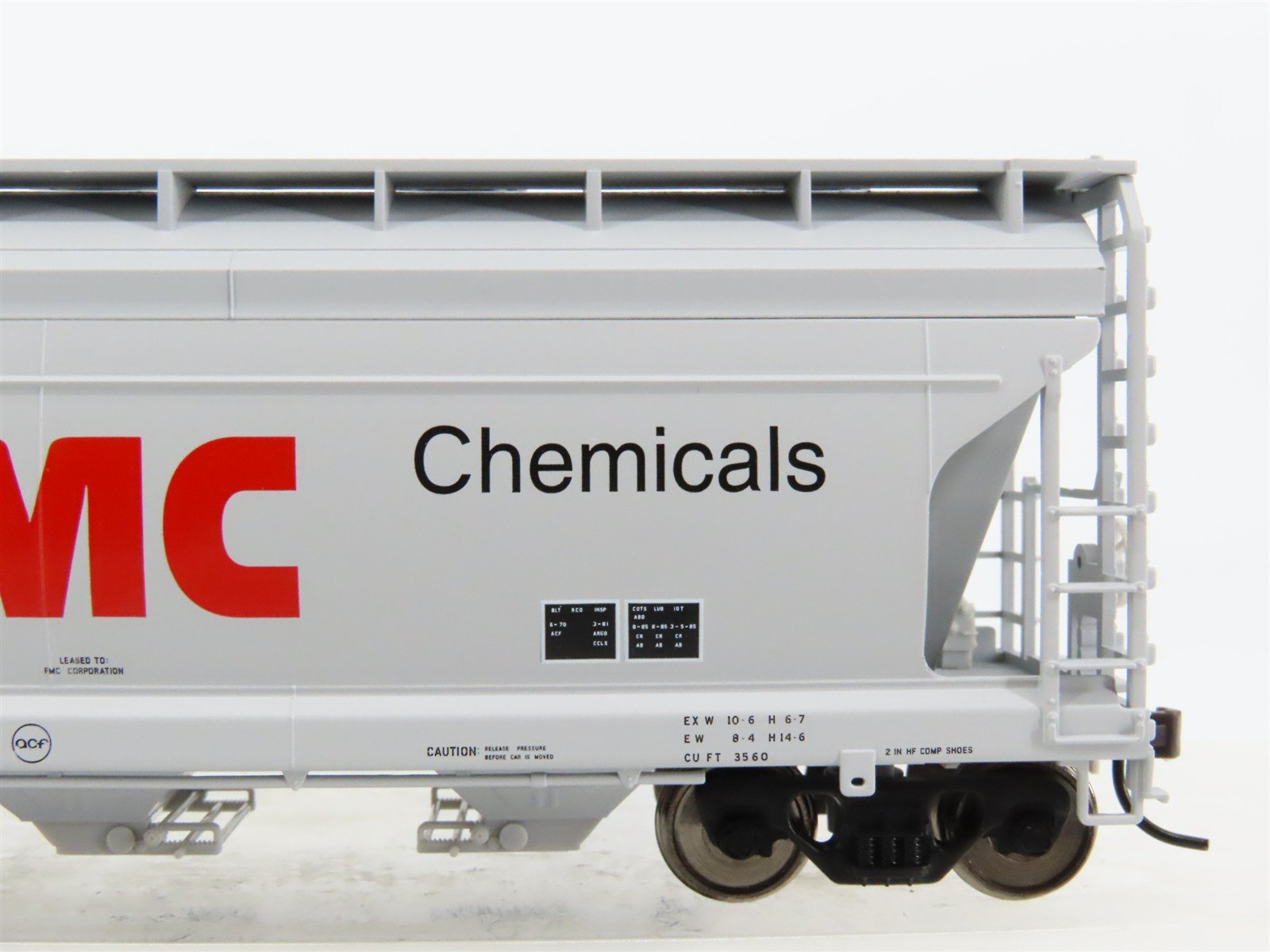 HO Scale Atlas 995 ACFX FMC Chemicals ACF 3560 Covered Hopper #64130