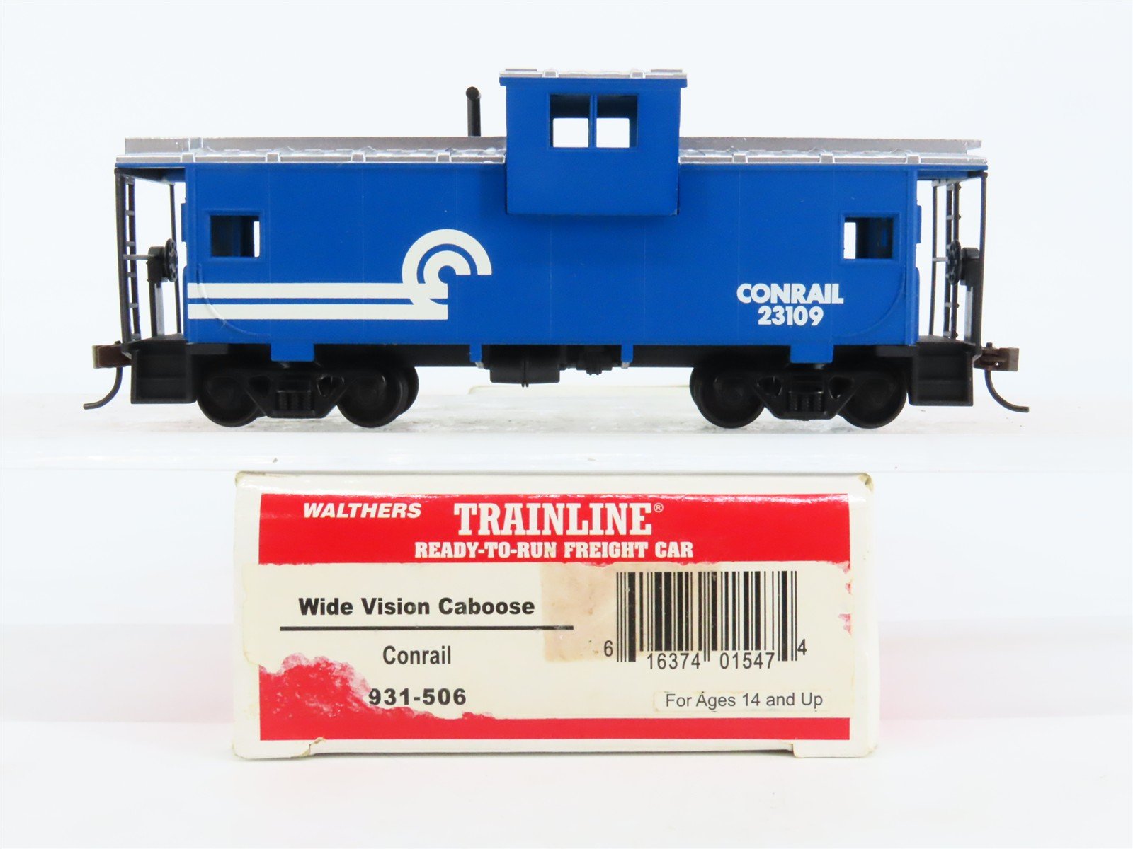 HO Scale Walthers Trainline 931-506 CR Conrail Wide Vision Caboose #23109