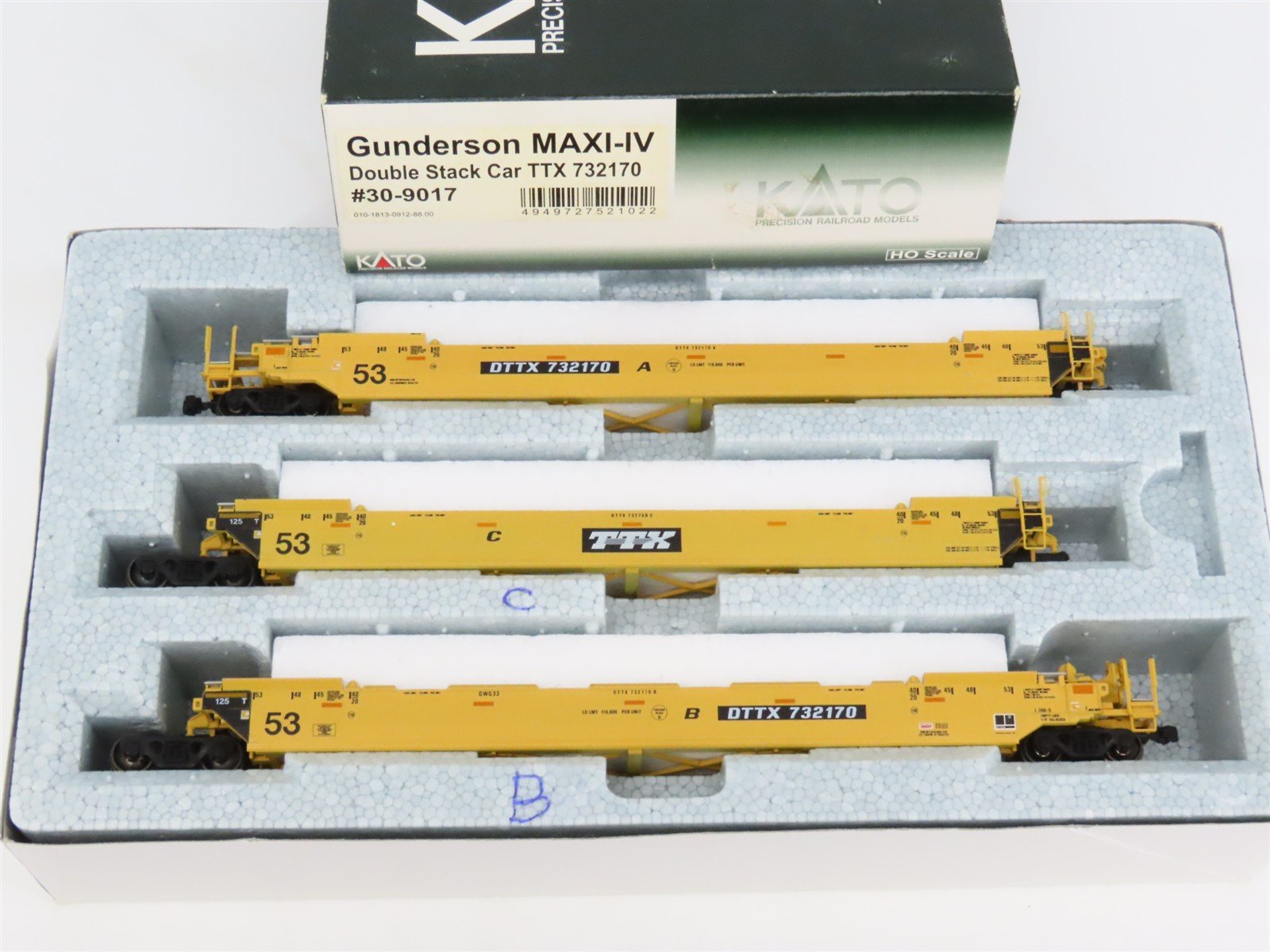HO Scale Kato 30-9017 DTTX Gunderson MAXI-IV Double Stack 3-Piece Car #732170